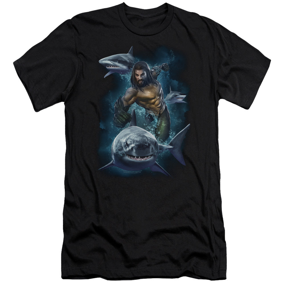 AN OFFCIALLY LICENSED AQUAMAN MOVIE SWIMMING WITH SHARKS MEN'S PREMIUM SLIM FIT T-SHIRT BLACK