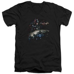 AN OFFCIALLY LICENSED BATMAN ARKHAM KNIGHT KNIGHT RIDER MEN'S V-NECK T-SHIRT BLACK