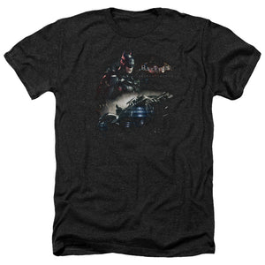 AN OFFCIALLY LICENSED BATMAN ARKHAM KNIGHT KNIGHT RIDER MEN'S HEATHER T-SHIRT CHARCOAL