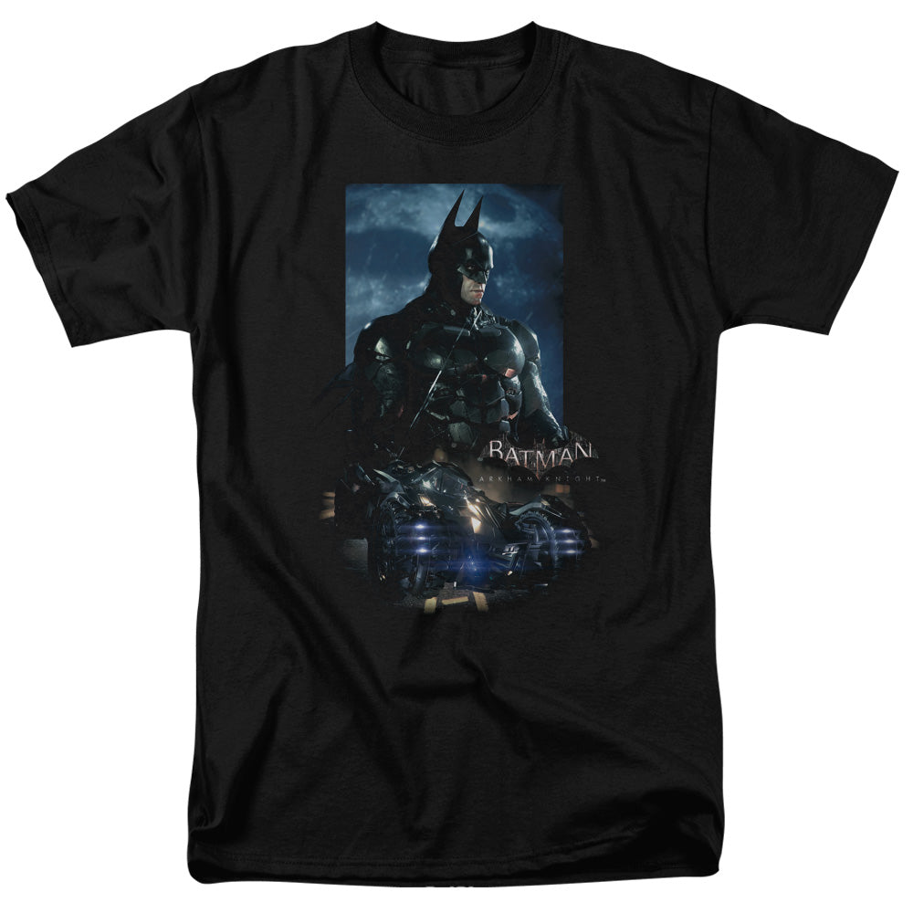 AN OFFCIALLY LICENSED BATMAN ARKHAM KNIGHT BATMOBILE MEN'S REGULAR FIT T-SHIRT BLACK