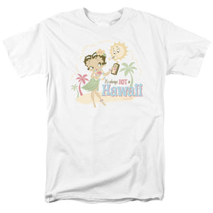 AN OFFCIALLY LICENSED BETTY BOOP HOT IN HAWAII MEN'S REGULAR FIT T-SHIRT WHITE