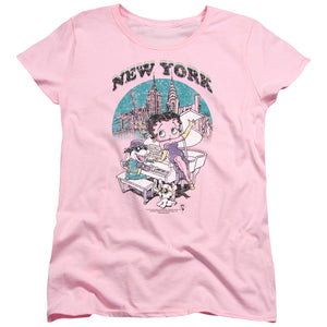 AN OFFCIALLY LICENSED BETTY BOOP SINGING IN NY WOMEN'S REGULAR FIT T-SHIRT PINK