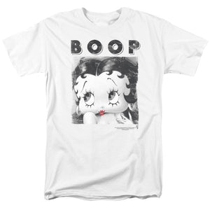AN OFFCIALLY LICENSED BETTY BOOP NOT FADE AWAY MEN'S REGULAR FIT T-SHIRT WHITE