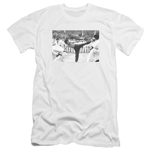 AN OFFCIALLY LICENSED BRUCE LEE KICK TO THE HEAD MEN'S PREMIUM SLIM FIT T-SHIRT WHITE