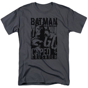 AN OFFCIALLY LICENSED BATMAN CAPED CRUSADER MEN'S REGULAR FIT T-SHIRT CHARCOAL