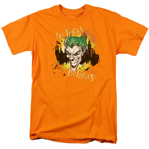 AN OFFCIALLY LICENSED BATMAN ALL TRICKS NO TREATS MEN'S REGULAR FIT T-SHIRT ORANGE