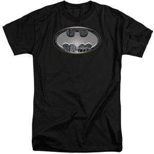 AN OFFCIALLY LICENSED BATMAN STEEL WALL SHIELD MEN'S TALL FIT T-SHIRT BLACK