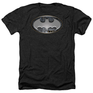 AN OFFCIALLY LICENSED BATMAN STEEL WALL SHIELD MEN'S HEATHER T-SHIRT CHARCOAL
