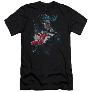 AN OFFCIALLY LICENSED BATMAN BLACK AND WHITE MEN'S PREMIUM SLIM FIT T-SHIRT BLACK