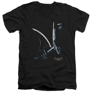 AN OFFCIALLY LICENSED BATMAN AA ARKHAM BATMAN MEN'S V-NECK T-SHIRT BLACK