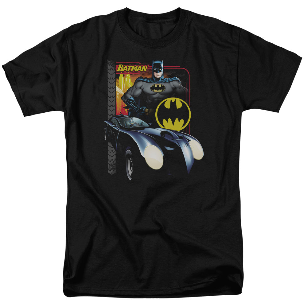 AN OFFCIALLY LICENSED BATMAN BAT RACING MEN'S REGULAR FIT T-SHIRT BLACK