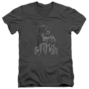 AN OFFCIALLY LICENSED BATMAN SCARY RIGHT HAND MEN'S V-NECK T-SHIRT CHARCOAL