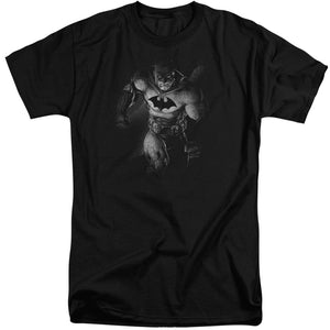 AN OFFCIALLY LICENSED BATMAN MATERIALIZED MEN'S TALL FIT T-SHIRT BLACK