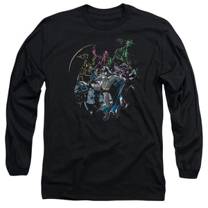 AN OFFCIALLY LICENSED BATMAN SURROUNDED MEN'S LONG SLEEVE T-SHIRT BLACK