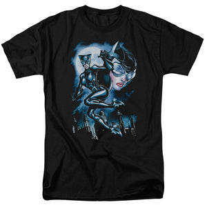 AN OFFCIALLY LICENSED BATMAN MOONLIGHT CAT MEN'S REGULAR FIT T-SHIRT BLACK
