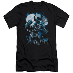 AN OFFCIALLY LICENSED BATMAN MOONLIGHT BAT MEN'S PREMIUM SLIM FIT T-SHIRT BLACK