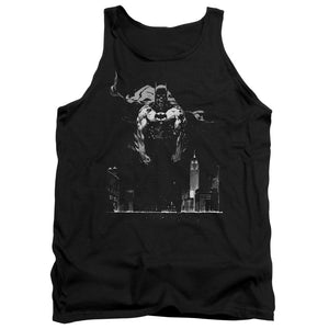 AN OFFCIALLY LICENSED BATMAN DIRTY CITY ADULT UNISEX TANK TOP BLACK