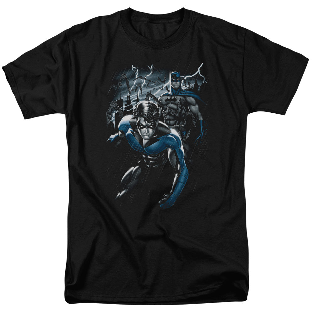 AN OFFCIALLY LICENSED BATMAN DYNAMIC DUO MEN'S REGULAR FIT T-SHIRT BLACK