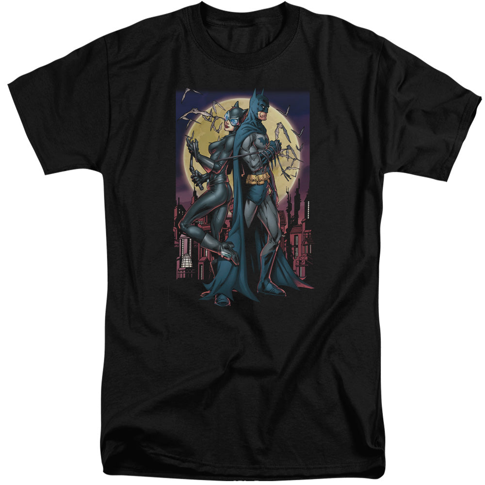 AN OFFCIALLY LICENSED BATMAN PAINT THE TOWN RED MEN'S TALL FIT T-SHIRT BLACK