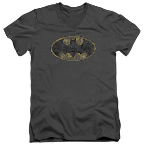 AN OFFCIALLY LICENSED BATMAN TATTERED LOGO MEN'S V-NECK T-SHIRT CHARCOAL