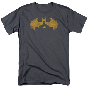 AN OFFCIALLY LICENSED BATMAN BAT SYMBOL KNOCKOUT MEN'S REGULAR FIT T-SHIRT CHARCOAL