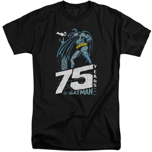 AN OFFCIALLY LICENSED BATMAN ROOFTOP MEN'S TALL FIT T-SHIRT BLACK