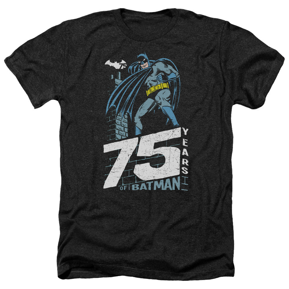 AN OFFCIALLY LICENSED BATMAN ROOFTOP MEN'S HEATHER T-SHIRT CHARCOAL