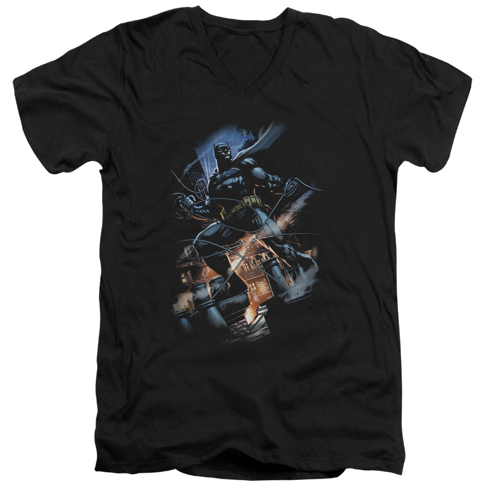 AN OFFCIALLY LICENSED BATMAN GOTHAM KNIGHT MEN'S V-NECK T-SHIRT BLACK