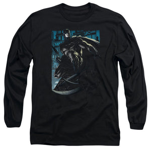 AN OFFCIALLY LICENSED BATMAN KNIGHT FALLS IN GOTHAM MEN'S LONG SLEEVE T-SHIRT BLACK