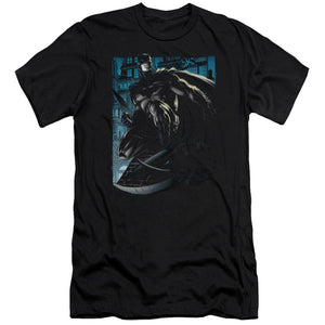 AN OFFCIALLY LICENSED BATMAN KNIGHT FALLS IN GOTHAM MEN'S PREMIUM SLIM FIT T-SHIRT BLACK