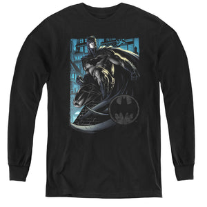 AN OFFCIALLY LICENSED BATMAN KNIGHT FALLS IN GOTHAM YOUTH LONG SLEEVE T-SHIRT BLACK