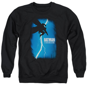AN OFFCIALLY LICENSED BATMAN DKR COVER ADULT UNISEX CREWNECK SWEATSHIRT BLACK