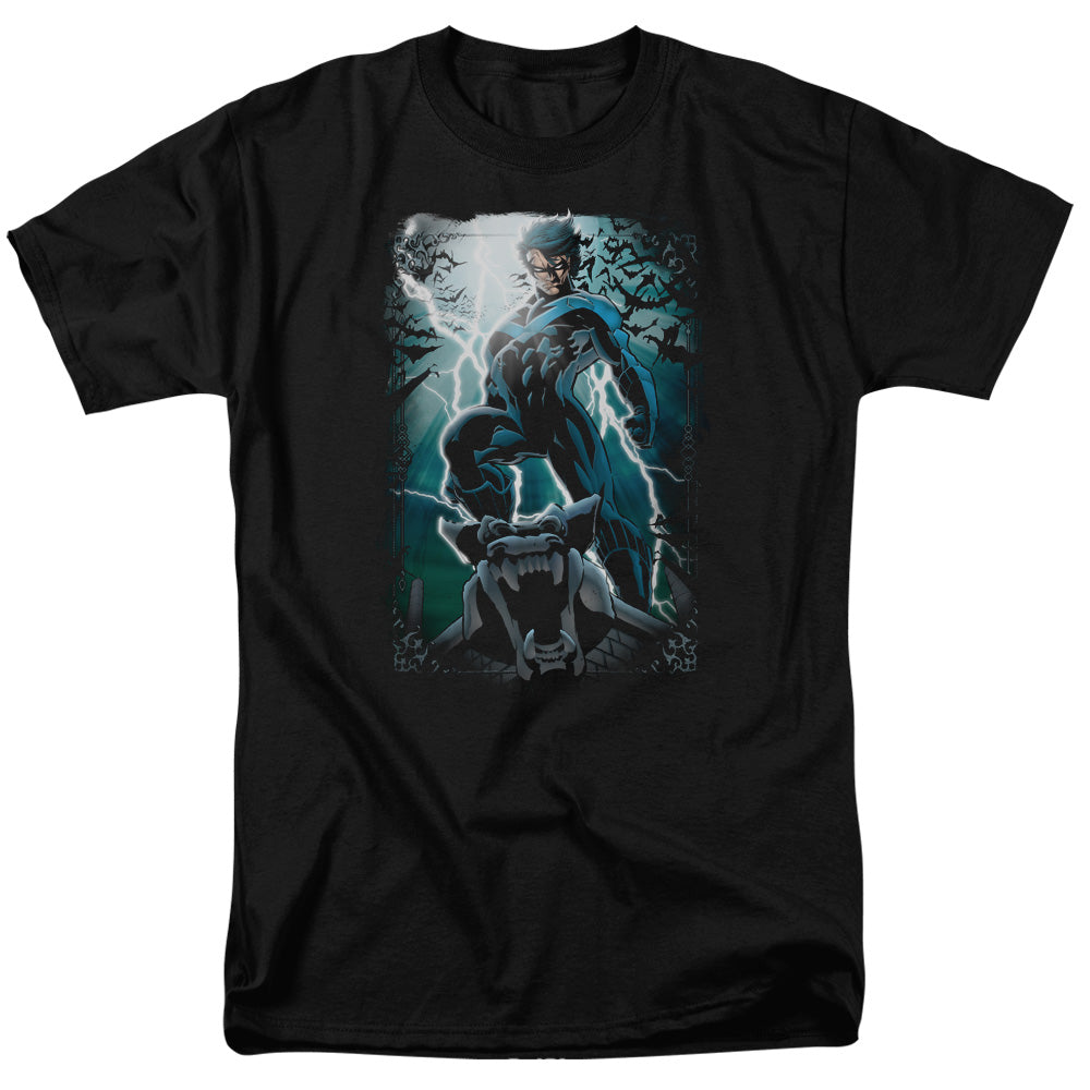 AN OFFCIALLY LICENSED BATMAN NIGHT LIGHT MEN'S REGULAR FIT T-SHIRT BLACK
