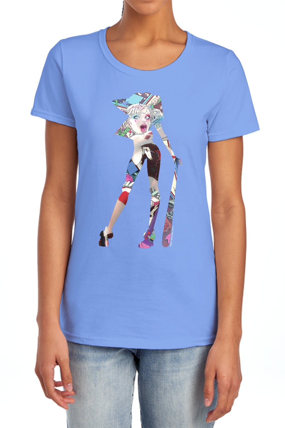 AN OFFCIALLY LICENSED BATMAN SCENE INSIDE WOMEN'S REGULAR FIT T-SHIRT CHARCOAL