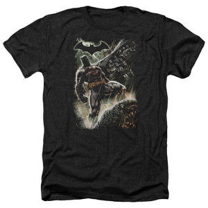 AN OFFCIALLY LICENSED BATMAN FAMILY MEN'S HEATHER T-SHIRT CHARCOAL