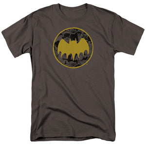 AN OFFCIALLY LICENSED BATMAN VINTAGE SYMBOL COLLAGE MEN'S REGULAR FIT T-SHIRT CHARCOAL