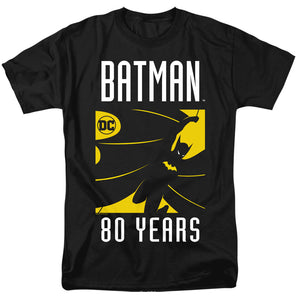 AN OFFCIALLY LICENSED BATMAN SILHOUETTE MEN'S REGULAR FIT T-SHIRT BLACK
