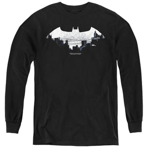 AN OFFCIALLY LICENSED BATMAN BAT LOGO CITYSCAPE YOUTH LONG SLEEVE T-SHIRT BLACK