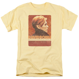 AN OFFCIALLY LICENSED DAVID BOWIE STAGE TOUR BERLIN 78 MEN'S REGULAR FIT T-SHIRT BANANA