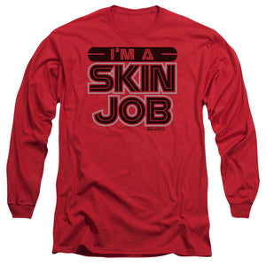 AN OFFCIALLY LICENSED BSG IM A SKIN JOB MEN'S LONG SLEEVE T-SHIRT RED