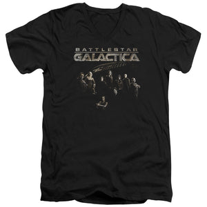 AN OFFCIALLY LICENSED BATTLESTAR GALACTICA BATTLE CAST MEN'S V-NECK T-SHIRT BLACK