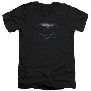 AN OFFCIALLY LICENSED BATMAN VS SUPERMAN LOGO MEN'S V-NECK T-SHIRT BLACK