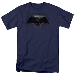 AN OFFCIALLY LICENSED BATMAN V SUPERMAN LOGO MEN'S REGULAR FIT T-SHIRT NAVY