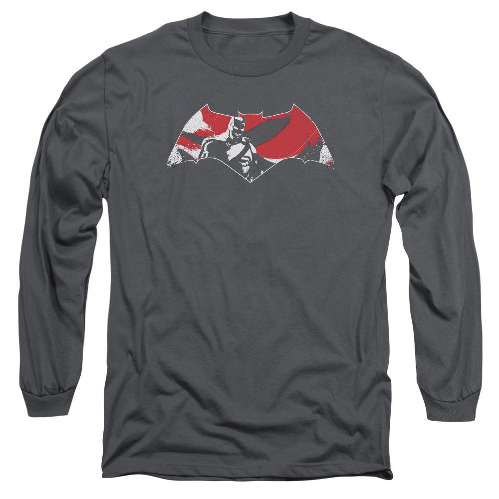 AN OFFCIALLY LICENSED BATMAN V SUPERMAN ARMOR SPLATTER LOGO MEN'S LONG SLEEVE T-SHIRT CHARCOAL