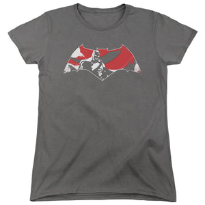 AN OFFCIALLY LICENSED BATMAN V SUPERMAN ARMOR SPLATTER LOGO WOMEN'S REGULAR FIT T-SHIRT CHARCOAL