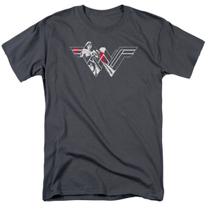 AN OFFCIALLY LICENSED BATMAN V SUPERMAN WONDER SPLATTER LOGO MEN'S REGULAR FIT T-SHIRT CHARCOAL