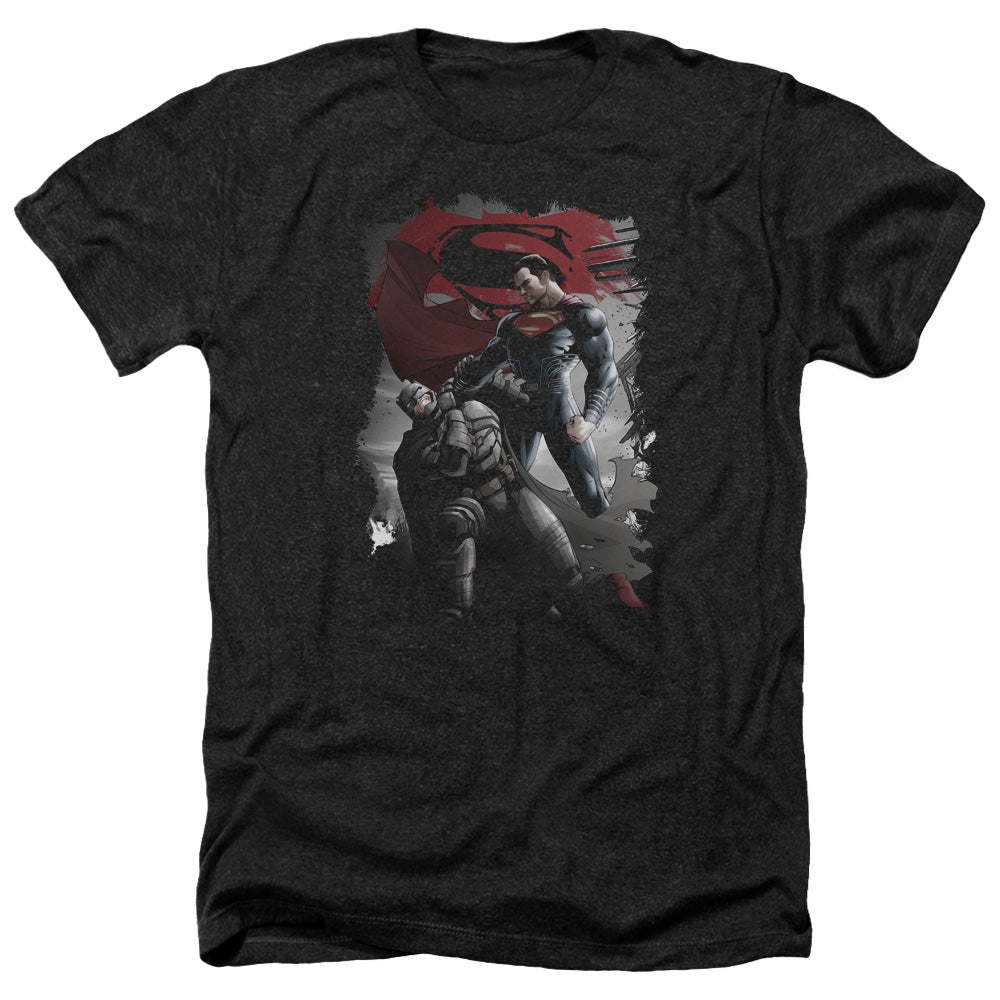 AN OFFCIALLY LICENSED BATMAN VS SUPERMAN CHOKE MEN'S HEATHER T-SHIRT CHARCOAL