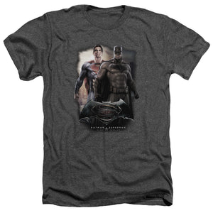 AN OFFCIALLY LICENSED BATMAN VS SUPERMAN DAWN MEN'S HEATHER T-SHIRT CHARCOAL