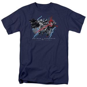 AN OFFCIALLY LICENSED BATMAN V SUPERMAN LIGHTNIING V HEAT VISION MEN'S REGULAR FIT T-SHIRT NAVY