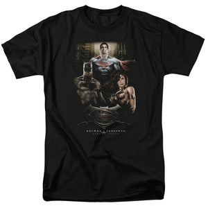 AN OFFCIALLY LICENSED BATMAN V SUPERMAN THRE THREE MEN'S REGULAR FIT T-SHIRT BLACK